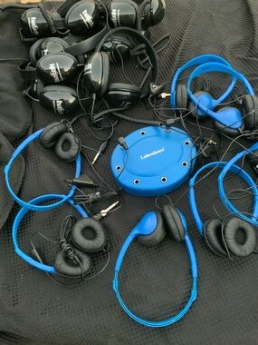 Lakeshore Blue Group Listening Headphones - Multi-Pack